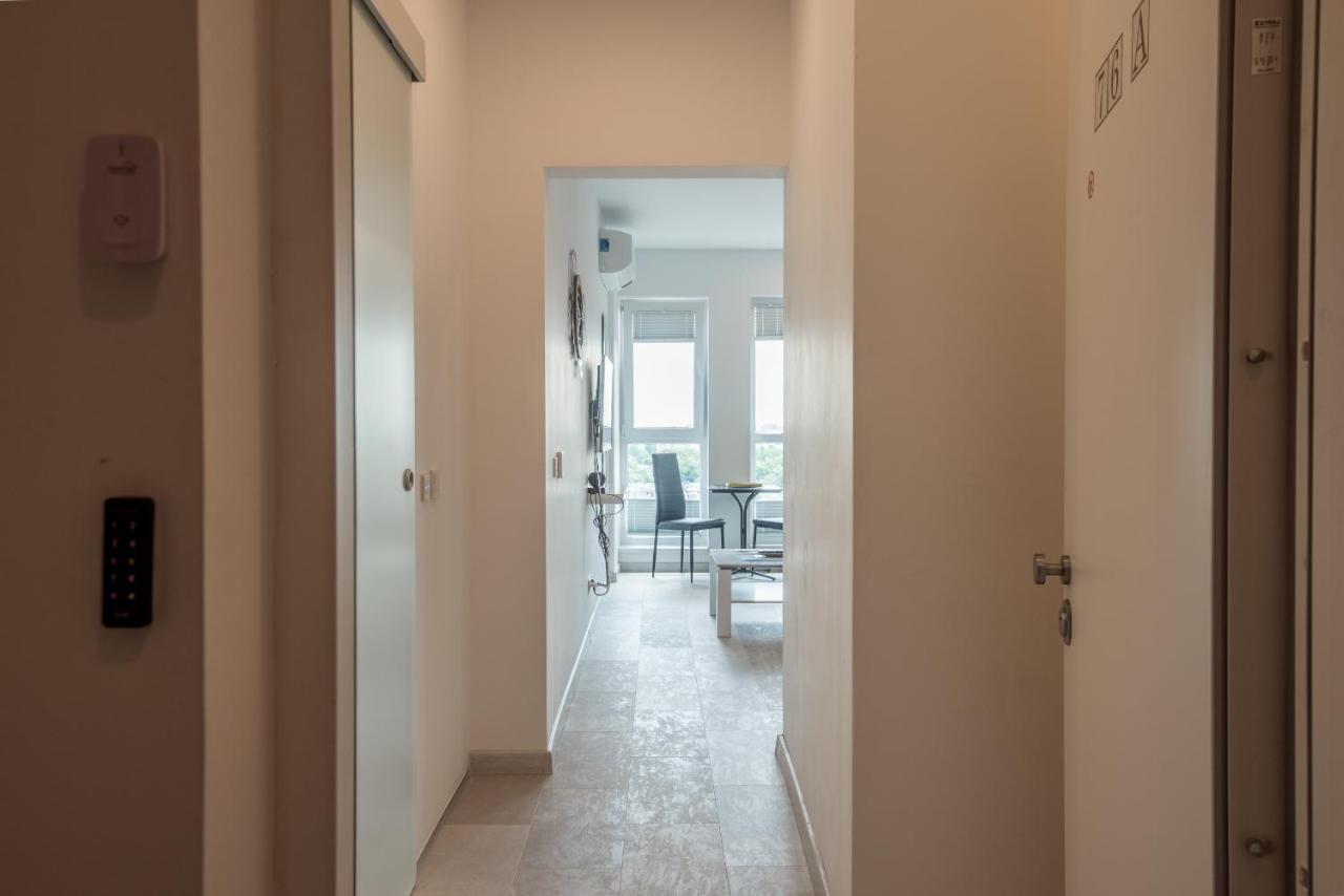 Cozy Penthousestudio Cityview W12 Bükreş Dış mekan fotoğraf